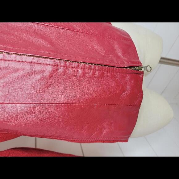 Stonebridge Petite Large red leather front panel sweater body jacket - Picture 2 of 7